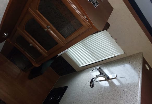 Raymond 's Coachmen Freedom Express Travel Trailer