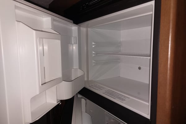 Raymond 's Coachmen Freedom Express Travel Trailer
