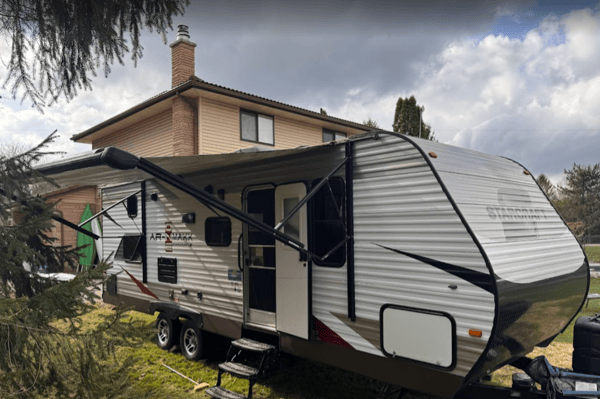 Shelley's Starcraft 25BHS AR-ONE-MAX Travel Trailer