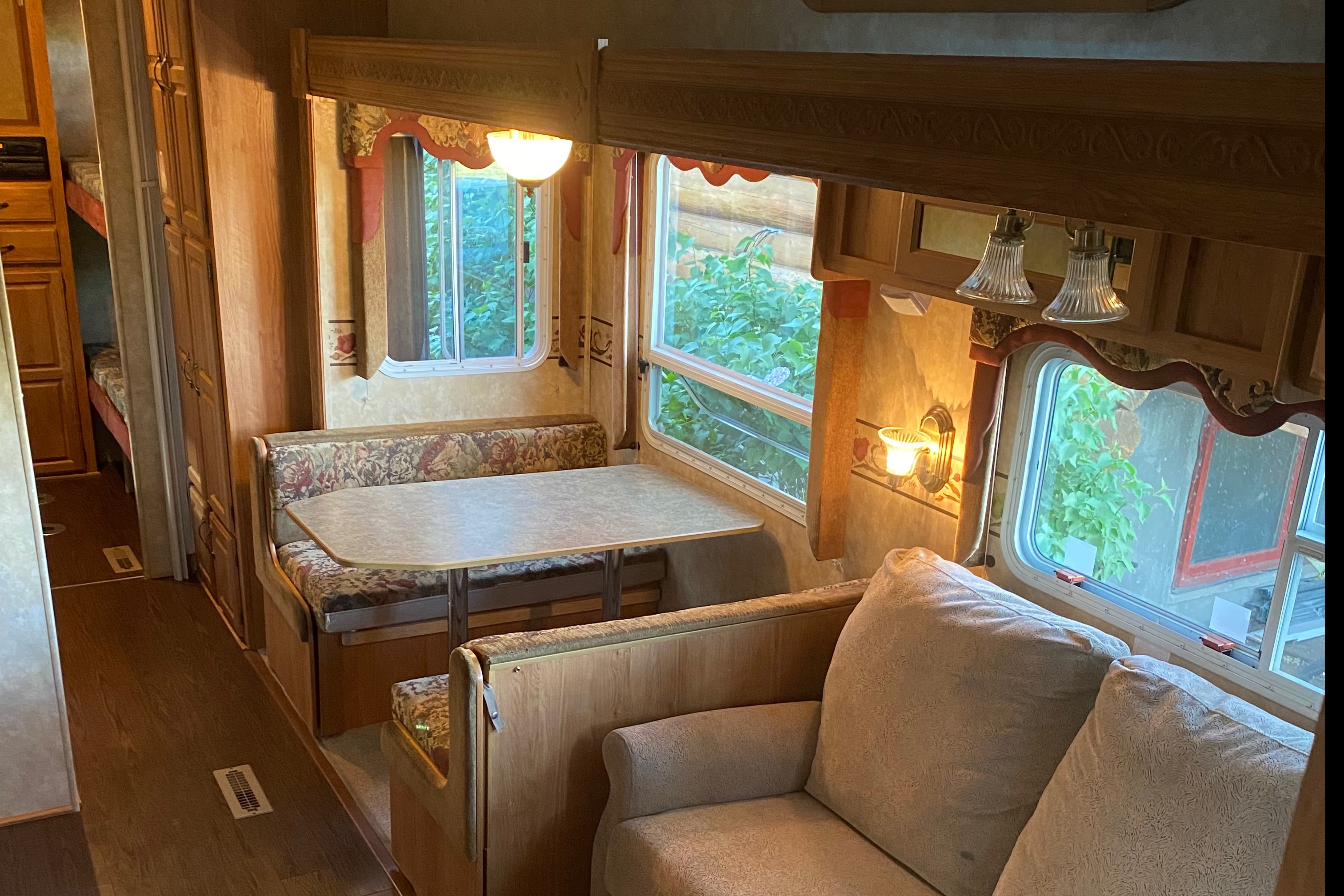 Craven Comfort Jayco Eagle Fifth Wheel