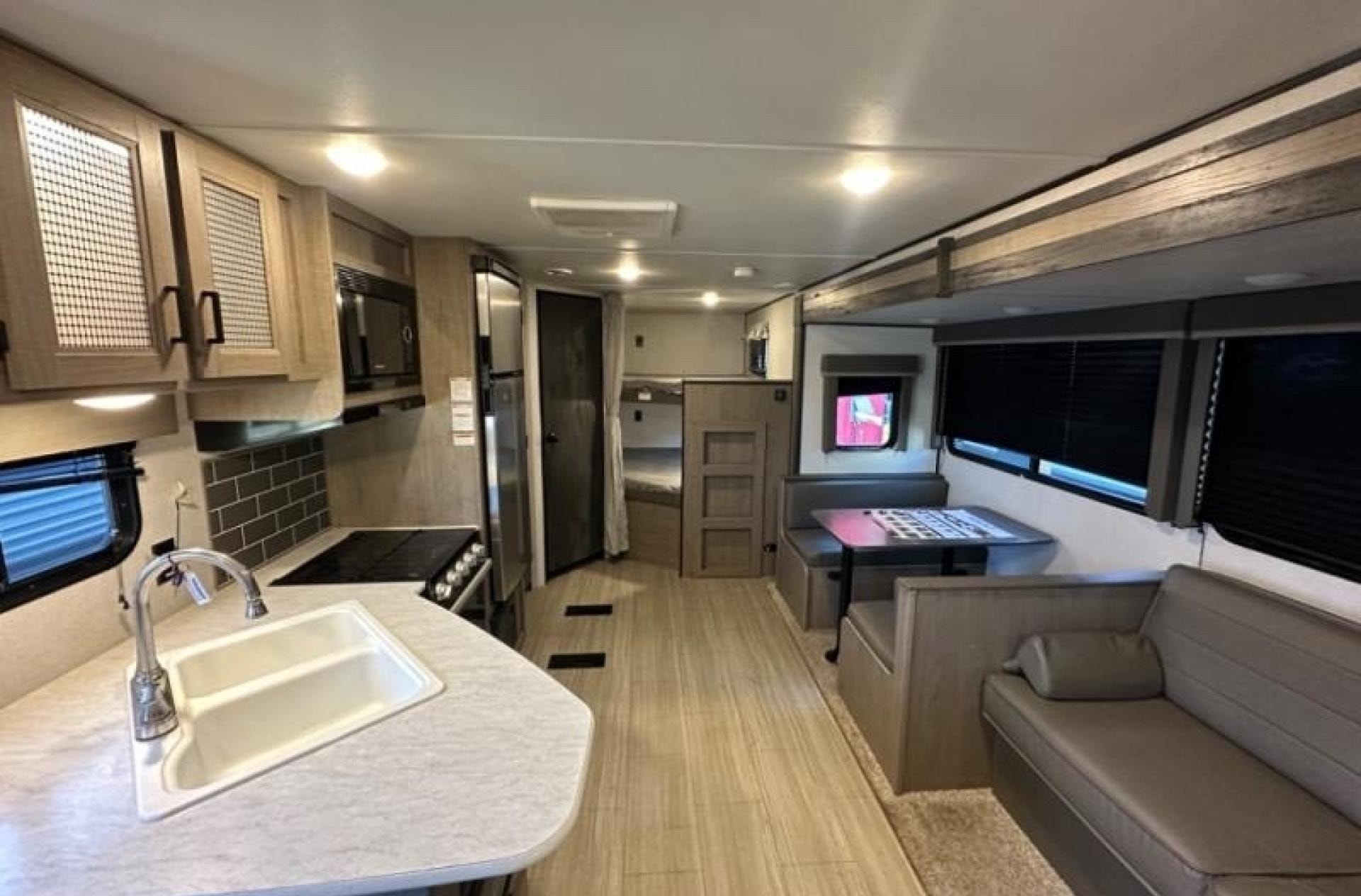 Anderson Hideout 272BH Travel Trailer