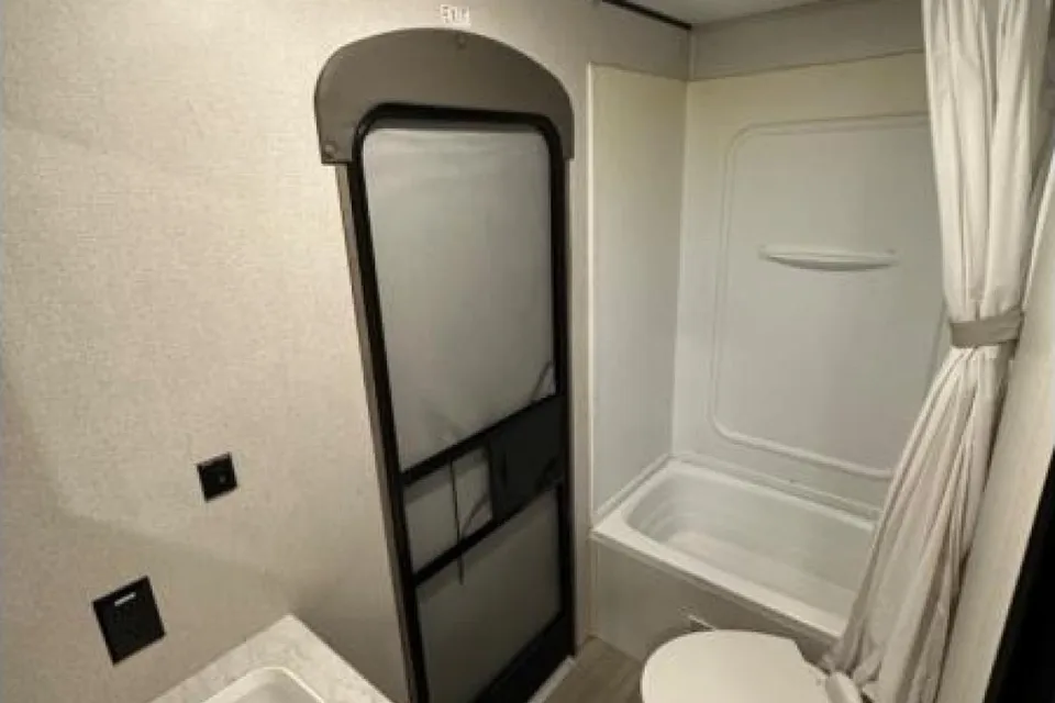 Anderson Hideout 272BH Travel Trailer