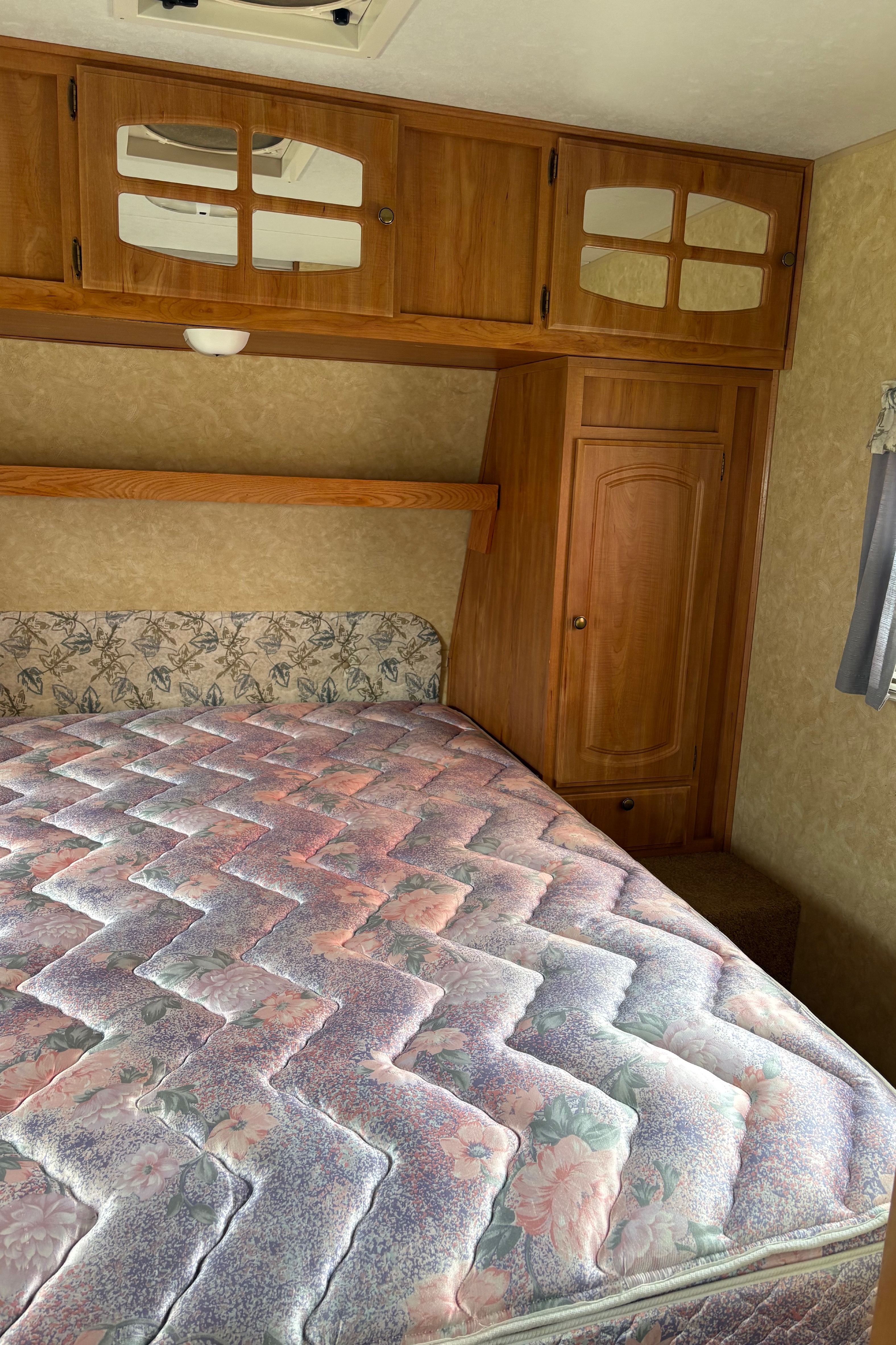 L and K’s Starcraft Travelstar Travel Trailer