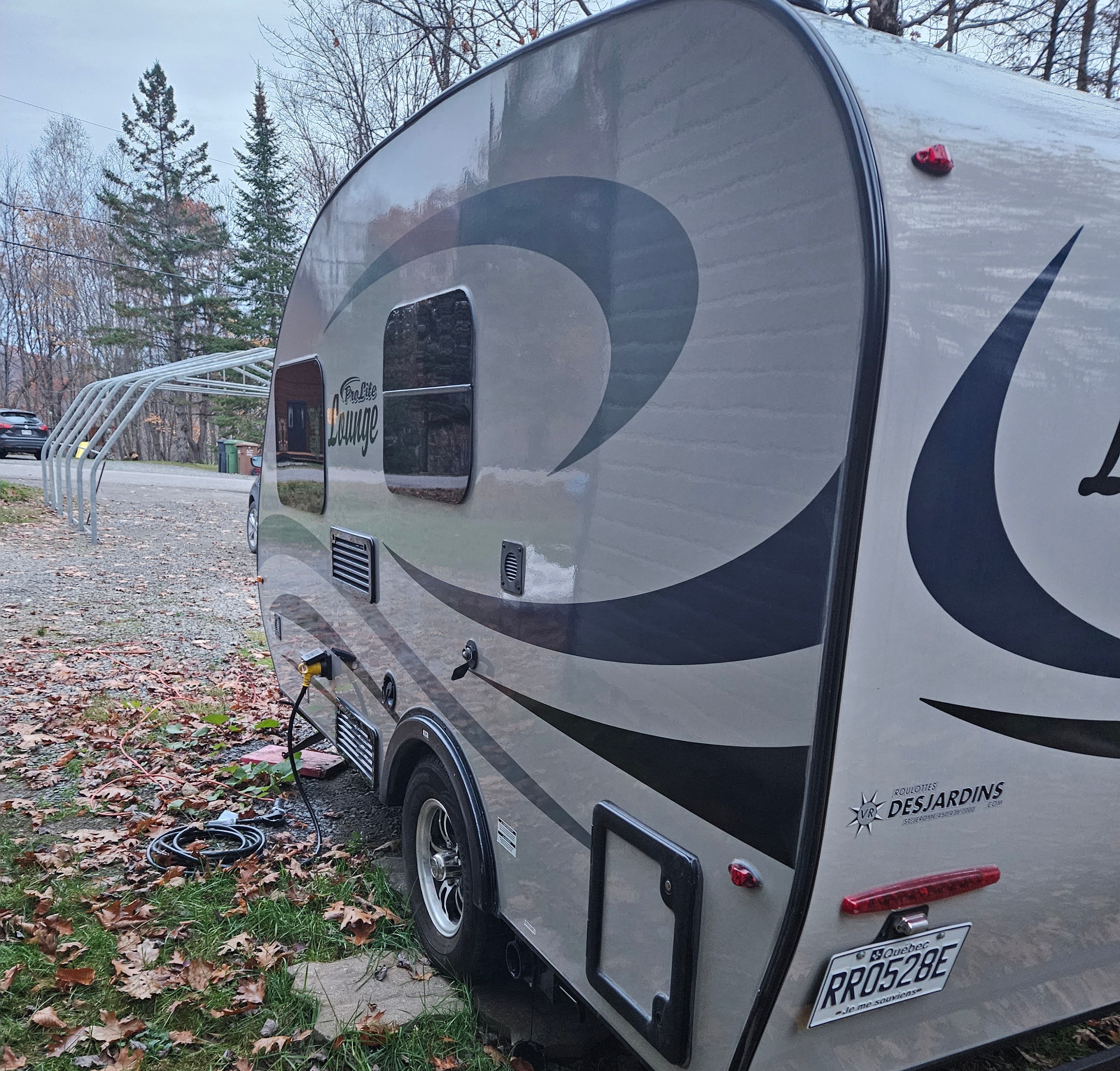 Roberto's Prolite Prolite lounge Travel Trailer