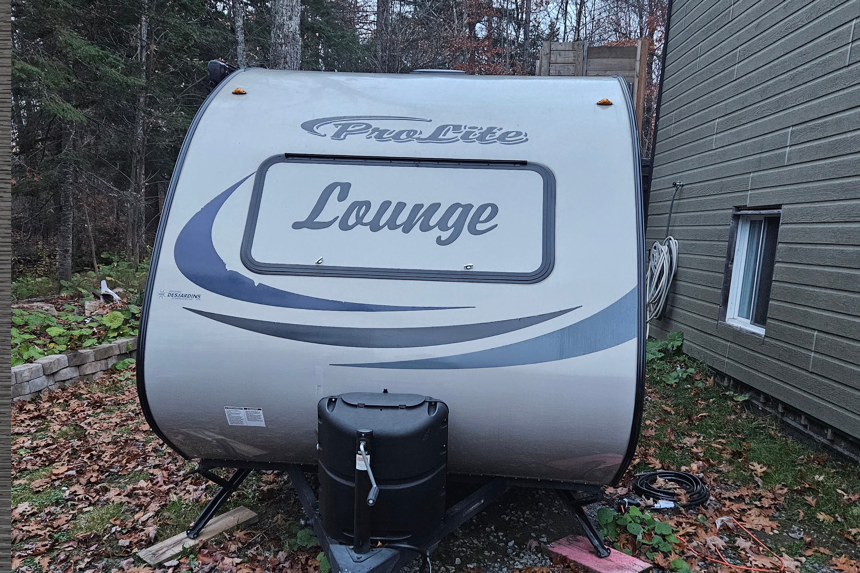 Roberto's Prolite Prolite lounge Travel Trailer