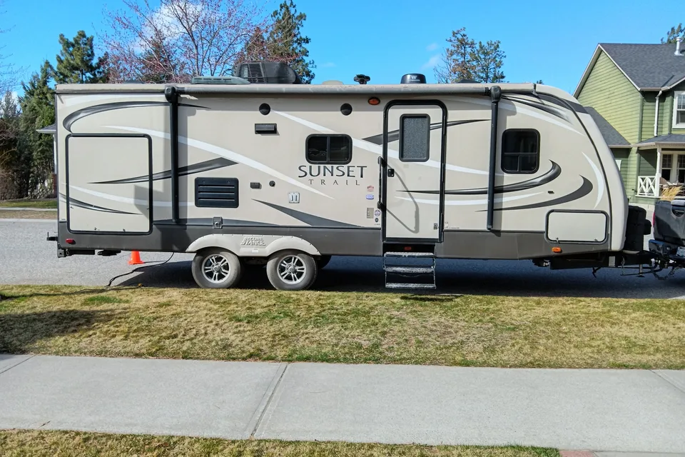 LADY SUNSET TRAIL Travel Trailer