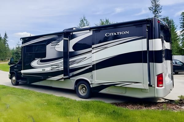 Colan's Thor Motor Coach Citation Class C