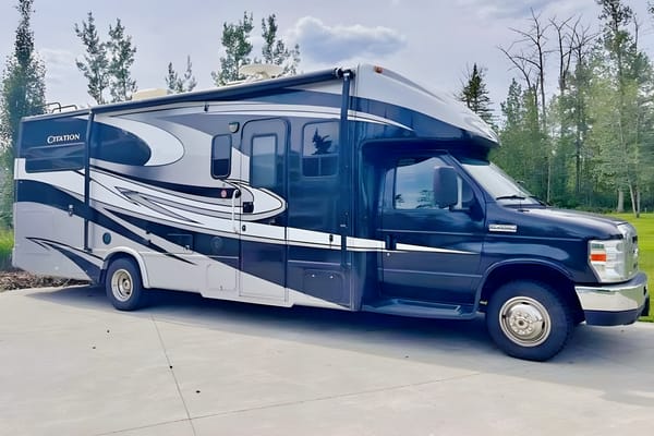 Colan's Thor Motor Coach Citation Class C