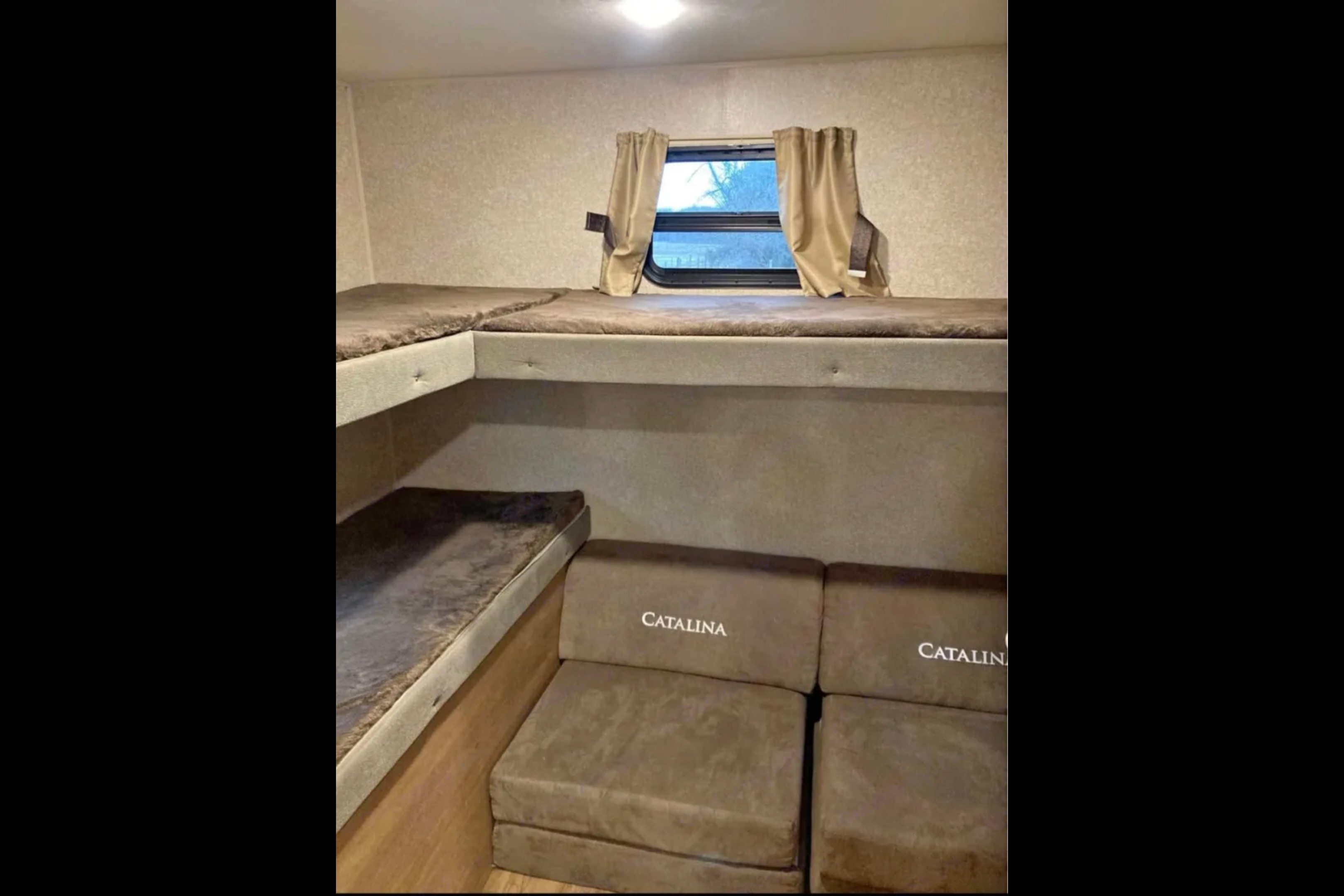 BIG Family Fun, Year Round Coachmen Catalina Legacy Edition Travel Trailer