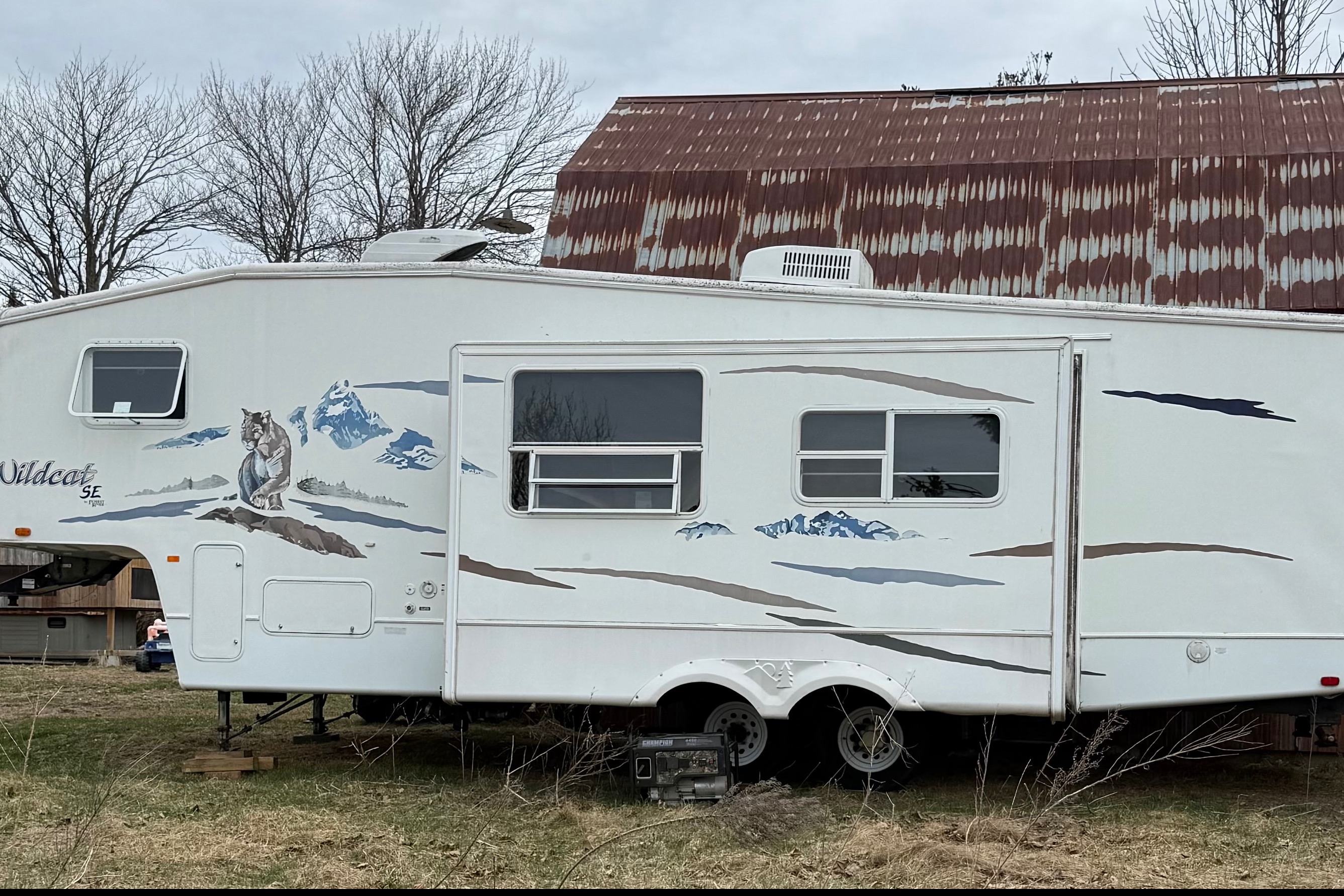Forest River Wild Cat Fifth Wheel