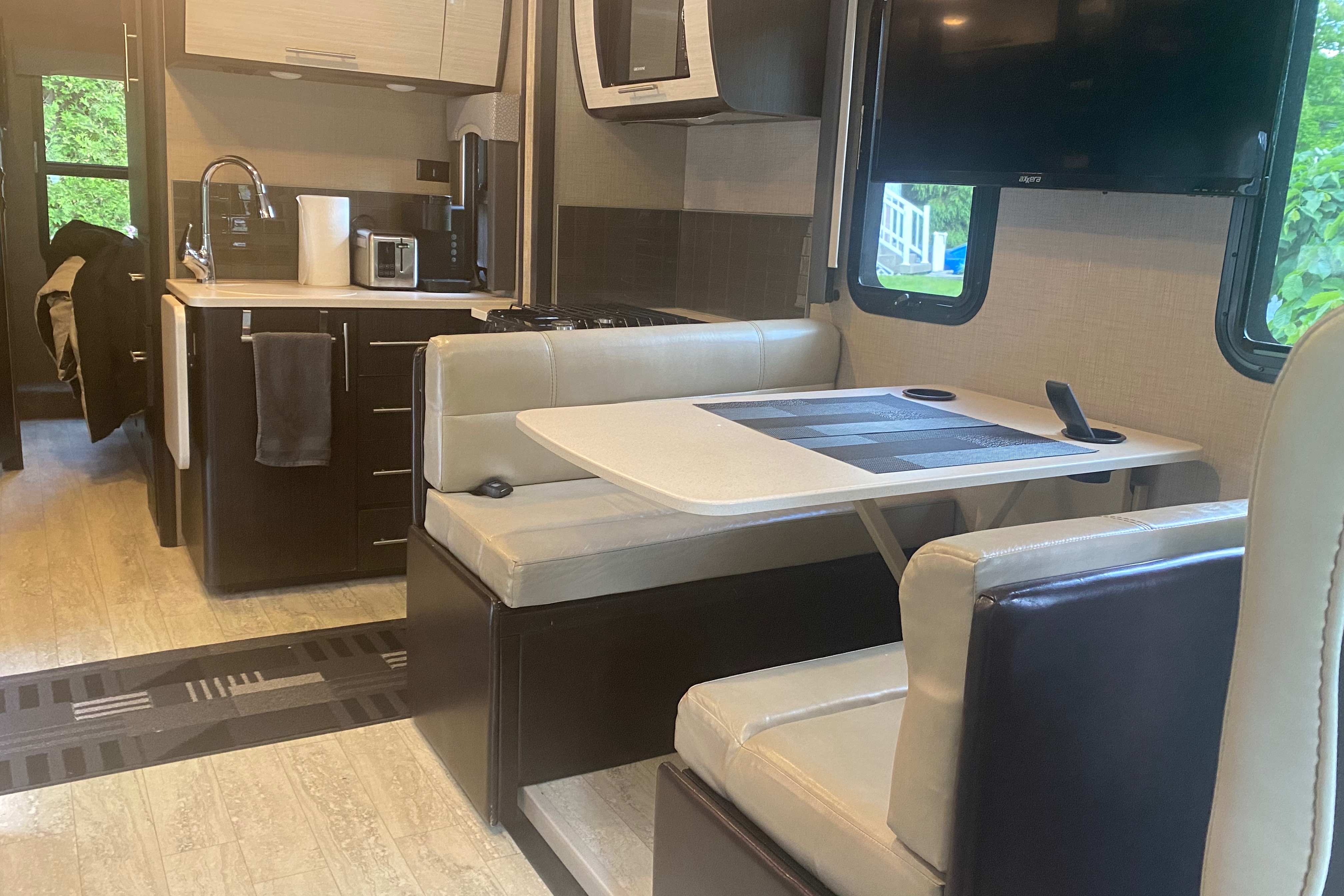 Le Nomade Thor Vegas 27.7 2018