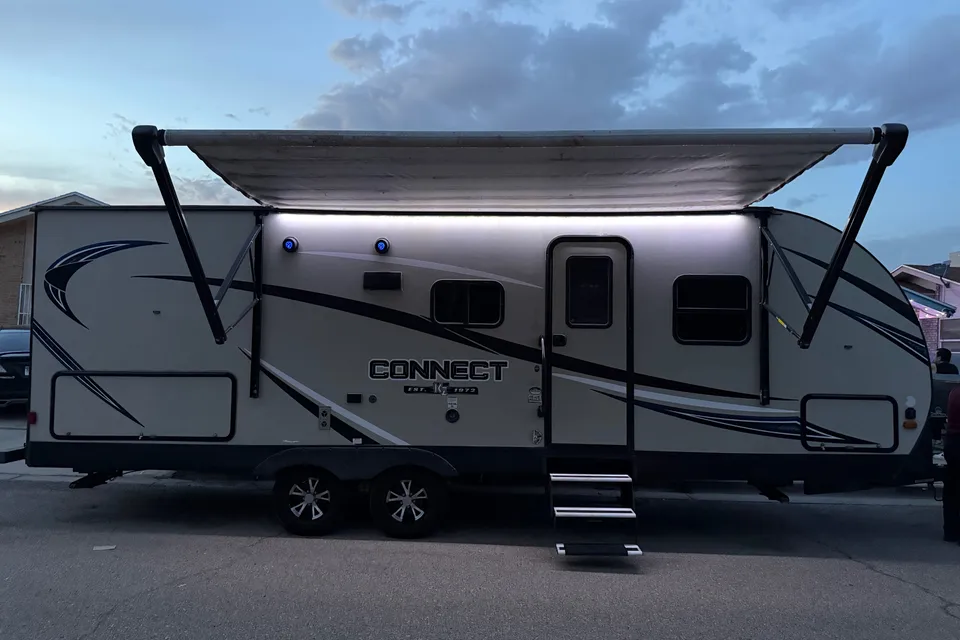 KZ connect 241 bhk Travel Trailer