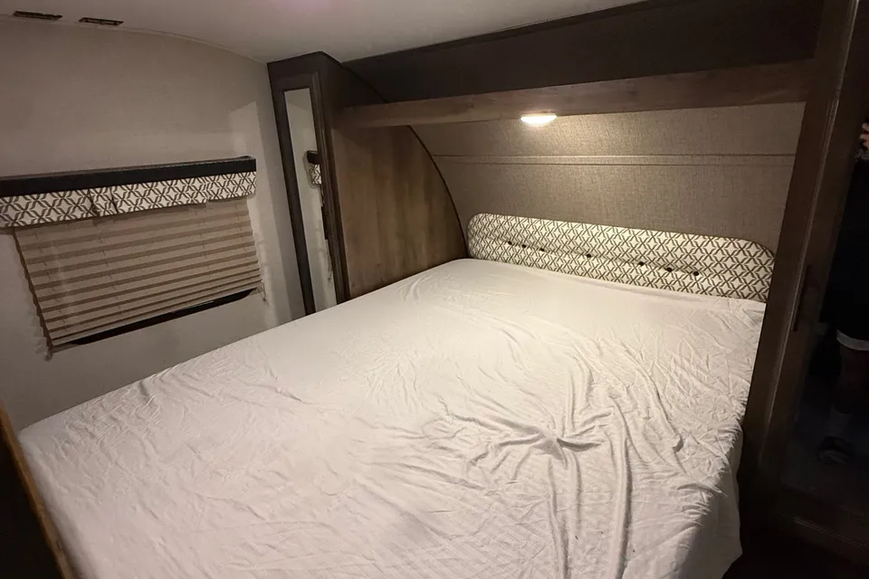 KZ connect 241 bhk Travel Trailer
