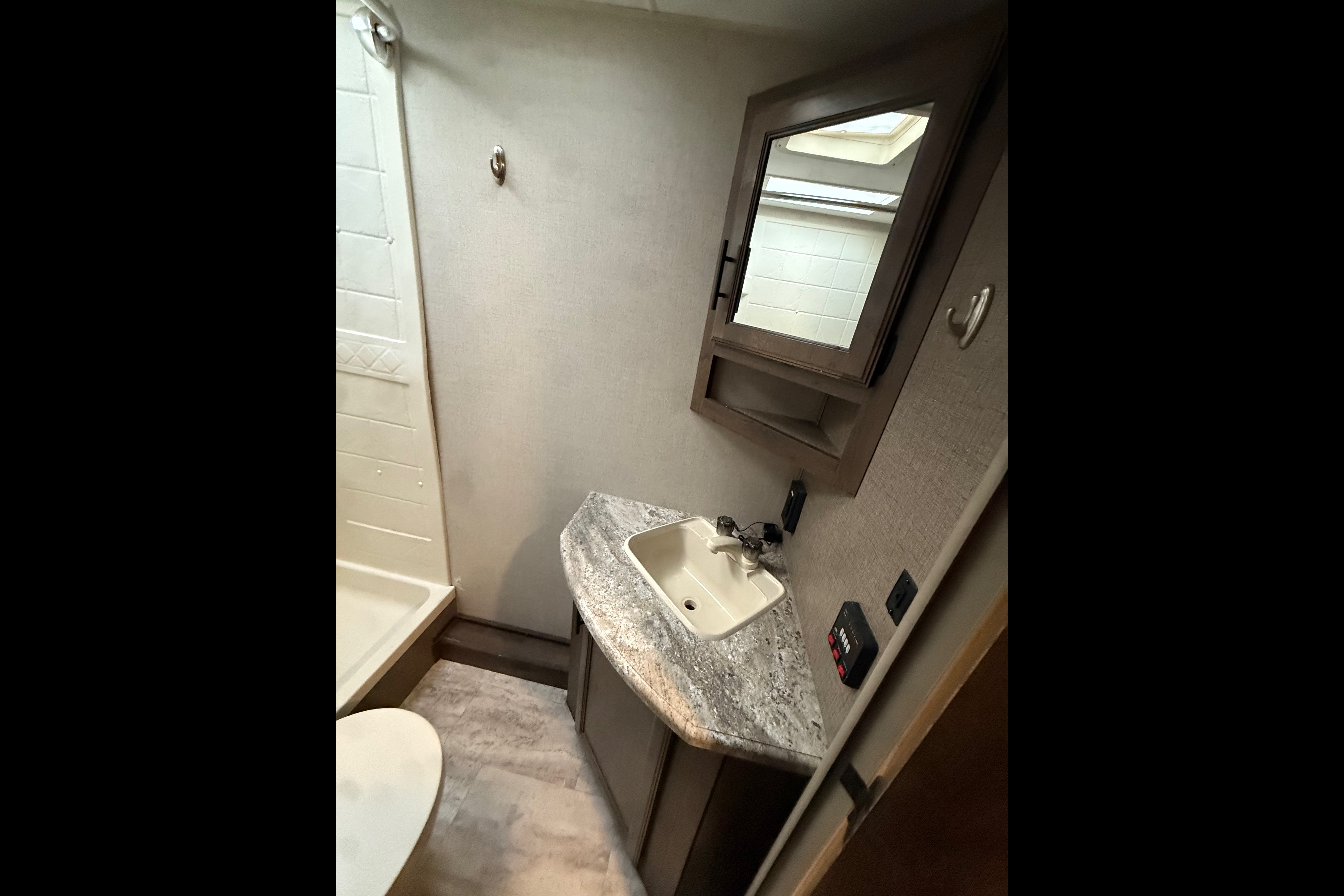 KZ connect 241 bhk Travel Trailer