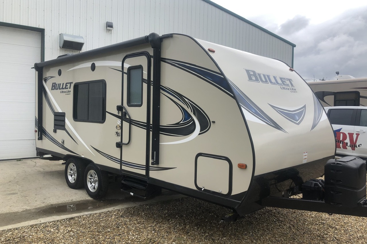 Keystone Bullet Ultra Light 202BHSWE Travel Trailer