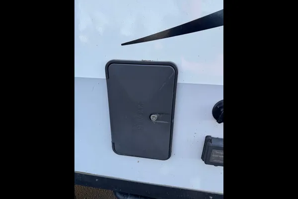 Cory's Flagstaff E Pro 19FBS Travel Trailer