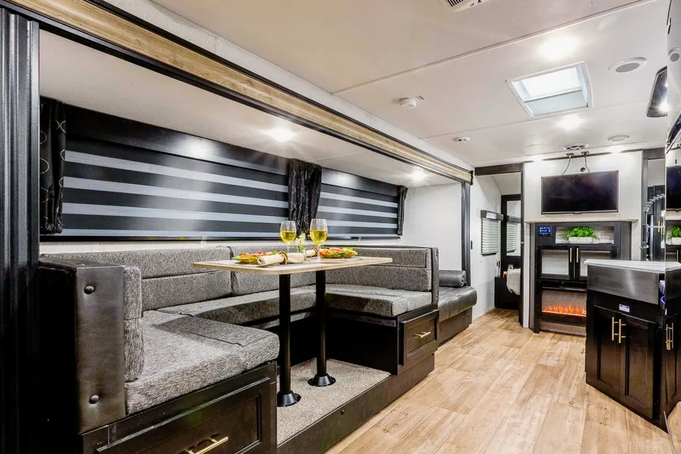 Forest River Greywolf 26DBH Travel Trailer