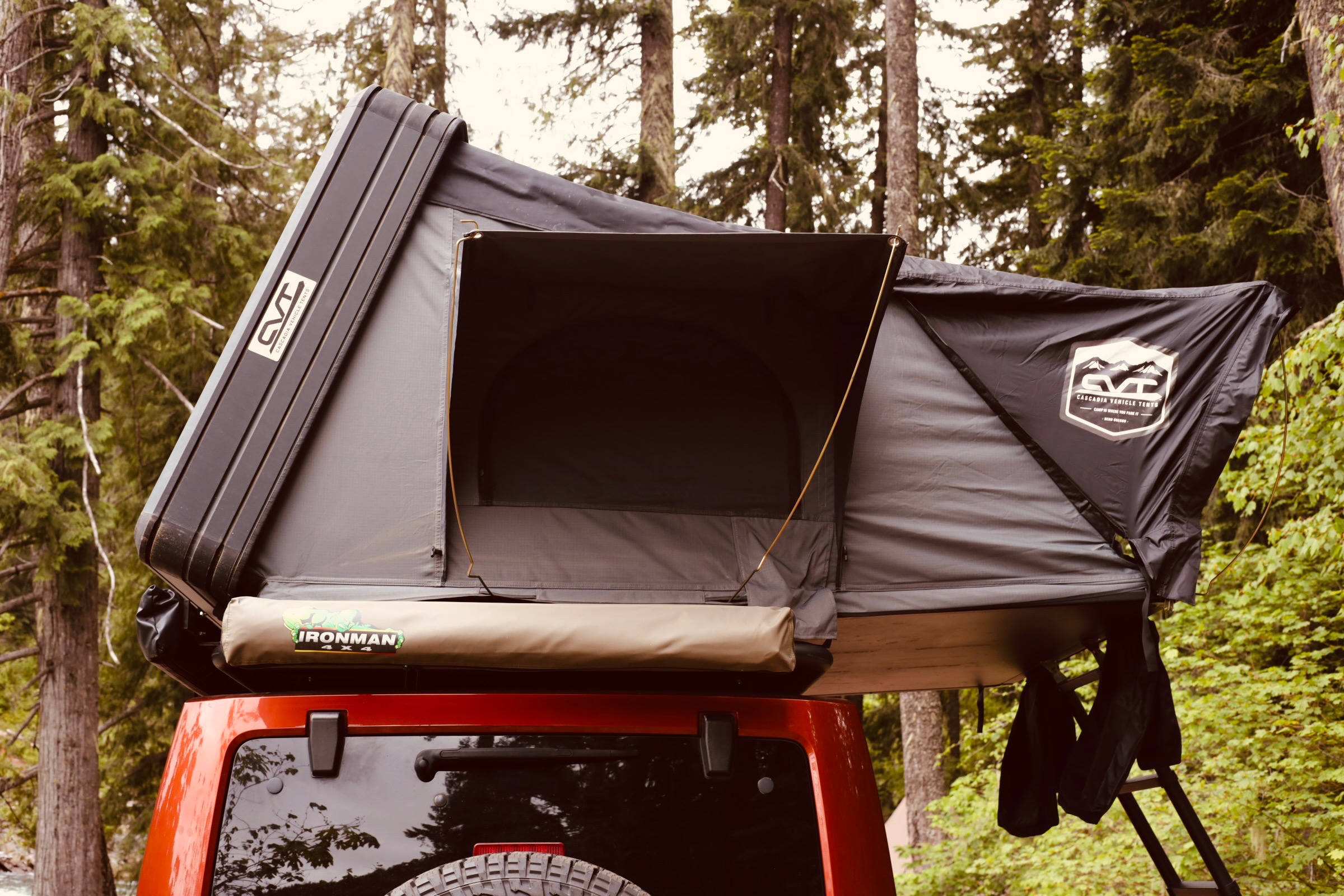 4x4 Jeep Camper | Sleeps 4 | Adventure Ready | Seattle Overland