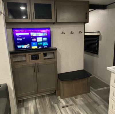 2025 Jayco Valet Bunkhouse | Sleeps 10 | Endless Hot Water | Delivery Only