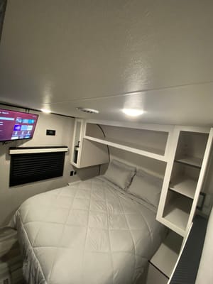 2025 Jayco Valet Bunkhouse | Sleeps 10 | Endless Hot Water | Delivery Only