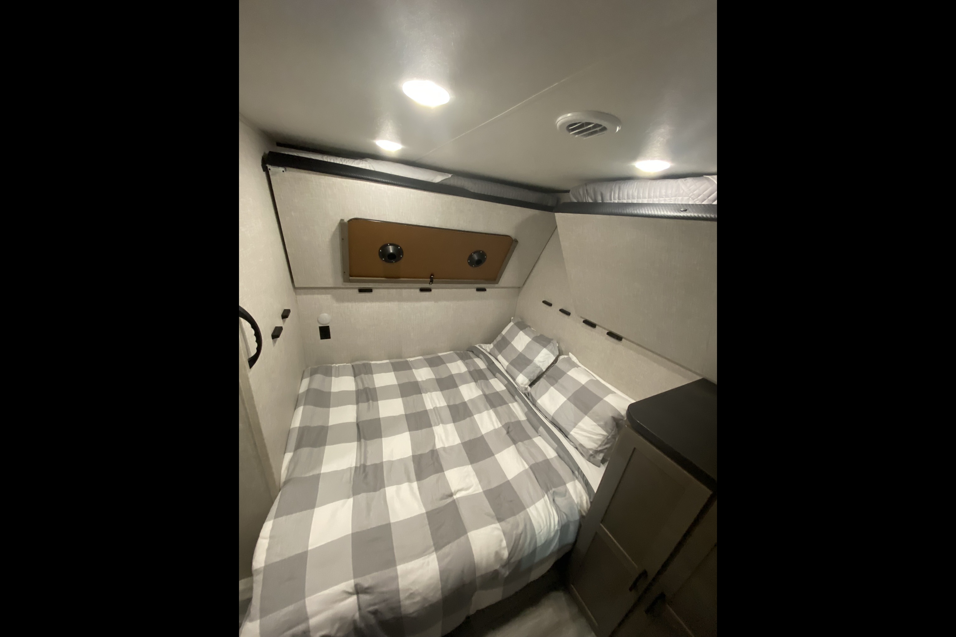 2025 Jayco Valet Bunkhouse | Sleeps 10 | Endless Hot Water | Delivery Only