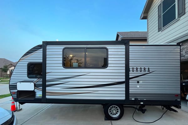 Felix's Forest River Aurora 18bhs Travel Trailer