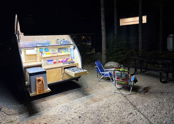 FEENIX the teardrop trailer