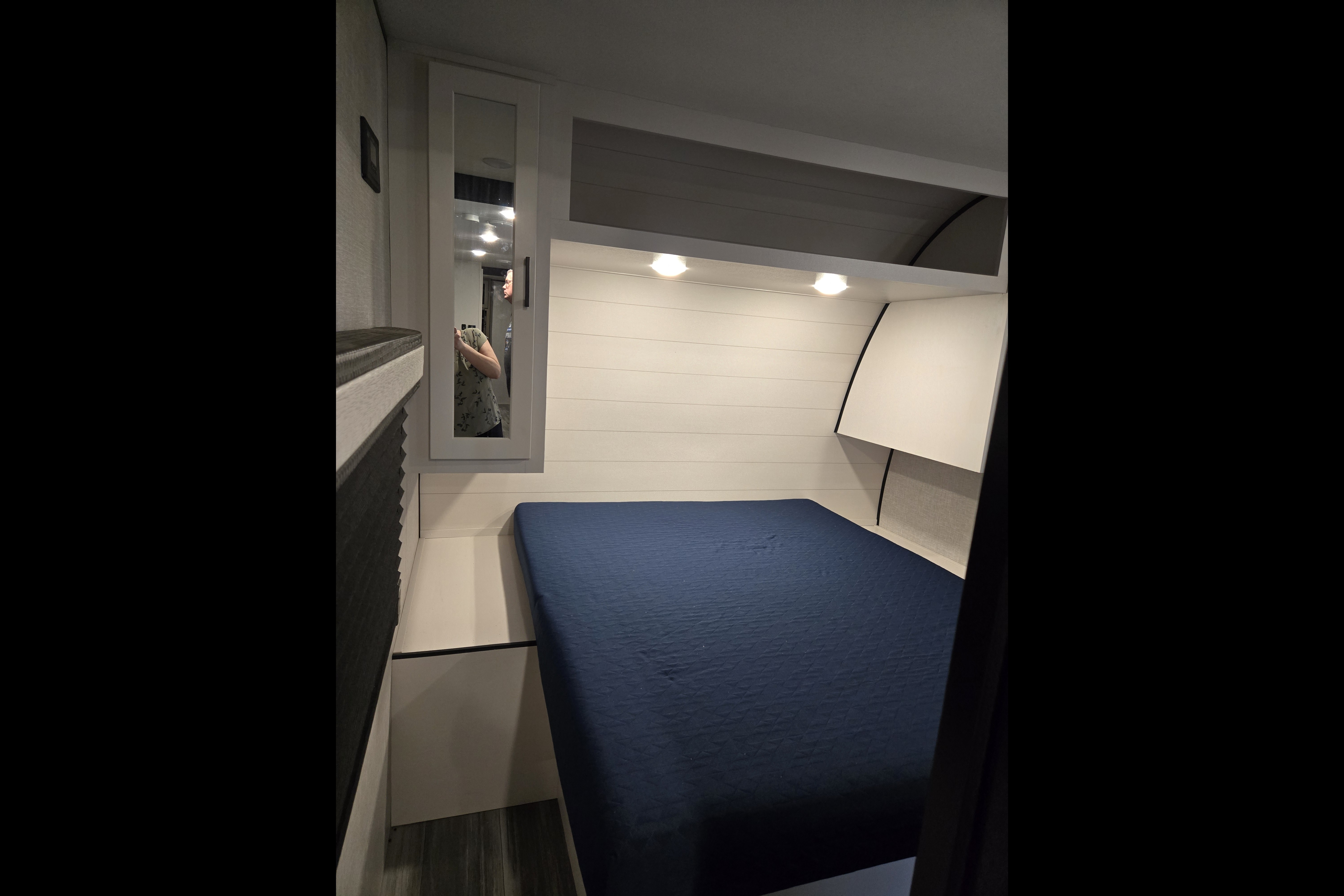 J & J Ball Summer Escape - Jayco 324 BDS Travel Trailer