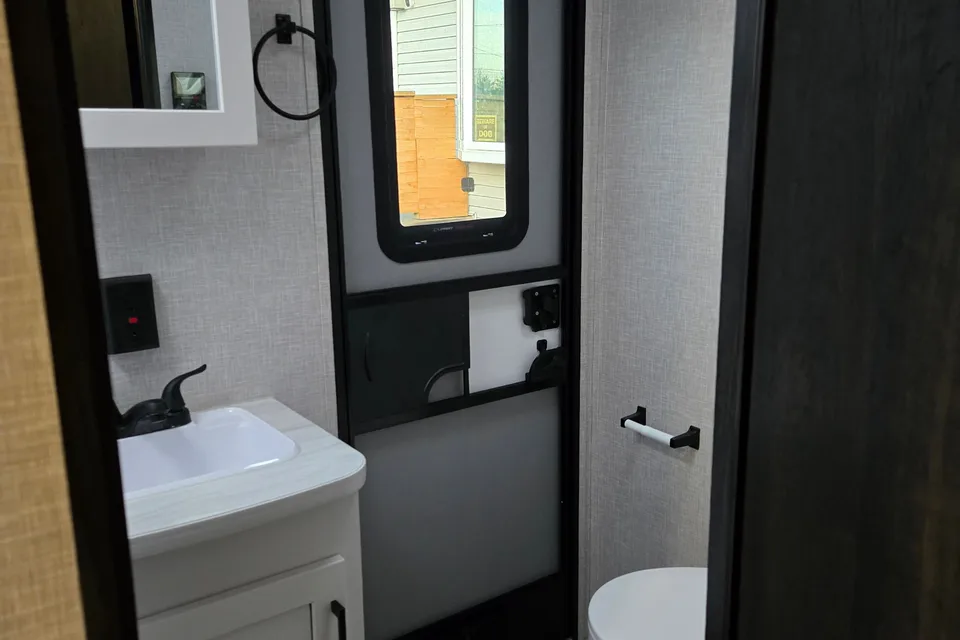 J & J Ball Summer Escape - Jayco 324 BDS Travel Trailer