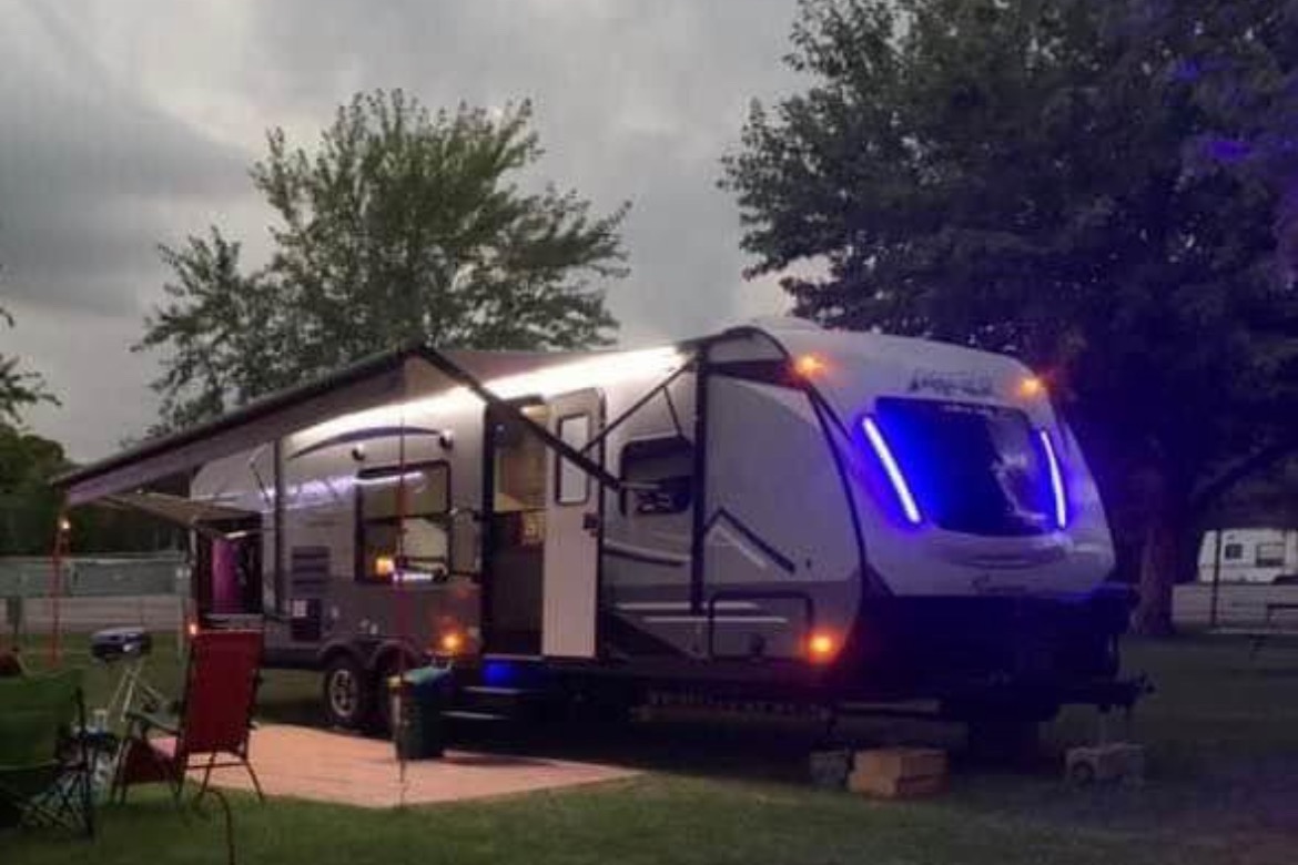 Coachmen Apex RBK 251 Roulotte