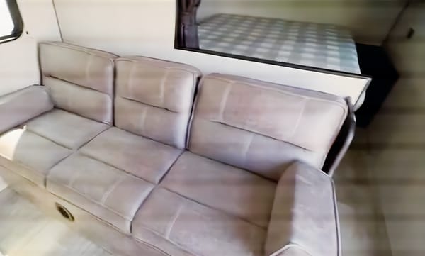 Jayco Jayflight SLX 264BHW BAJA Travel Trailer