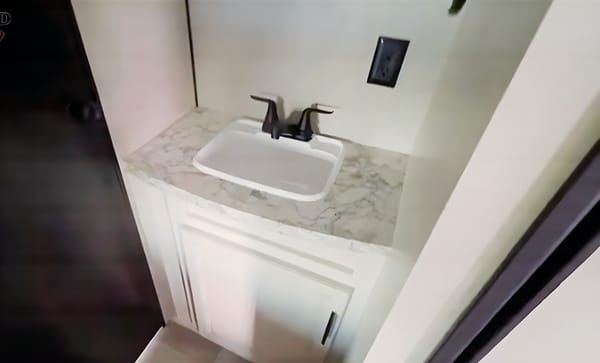 Jayco Jayflight SLX 264BHW BAJA Travel Trailer