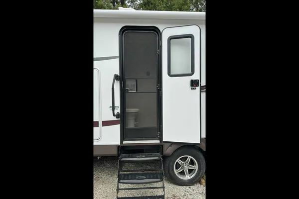 Forest River RLT8312SS Travel Trailer
