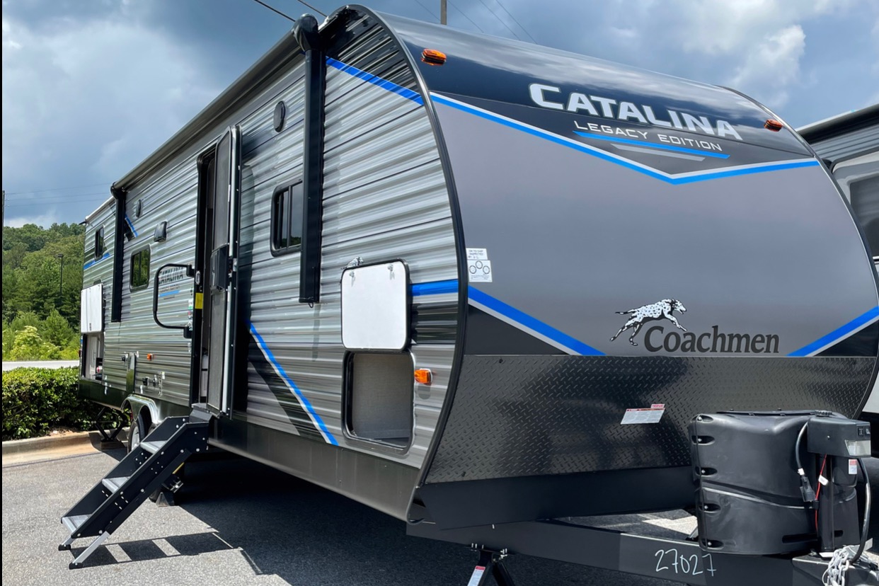 “Dahlilah” - Coachmen Catalina Legacy 303QBCK Travel Trailer