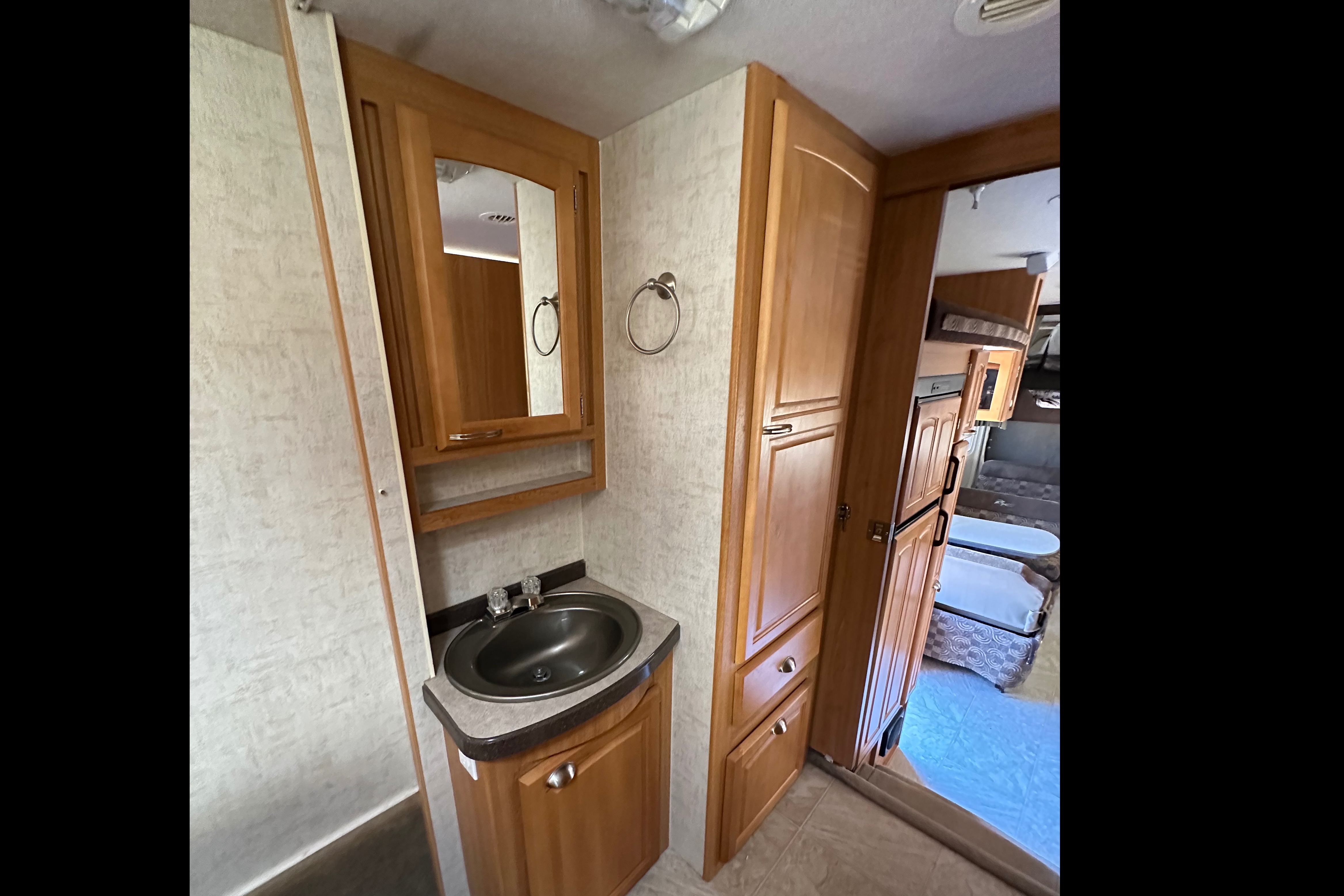 Matthew's Ragen Falcon 3005 Fifth Wheel