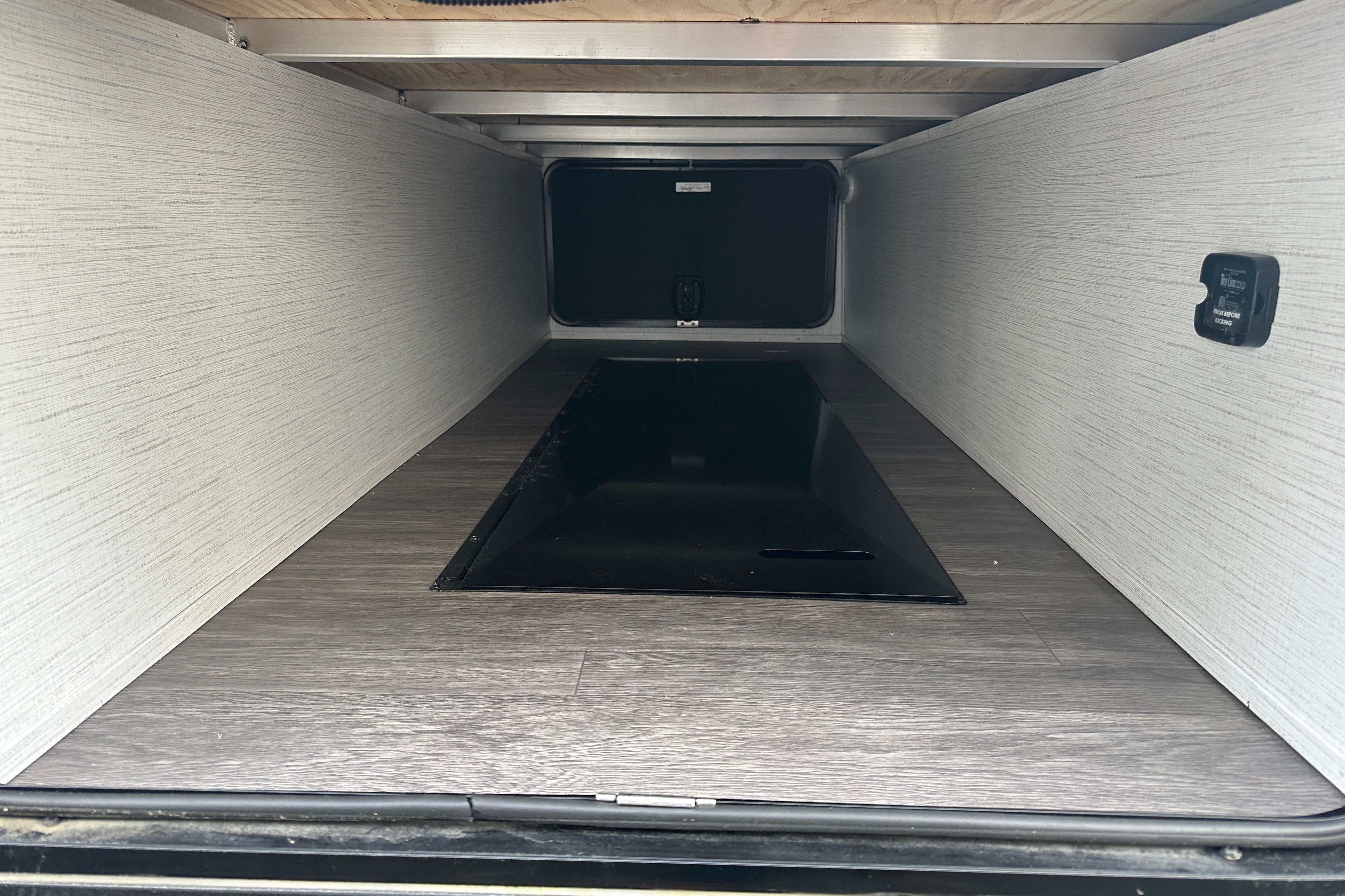 GM's Cruiser RV Shadow Cruiser 277BHS Travel Trailer