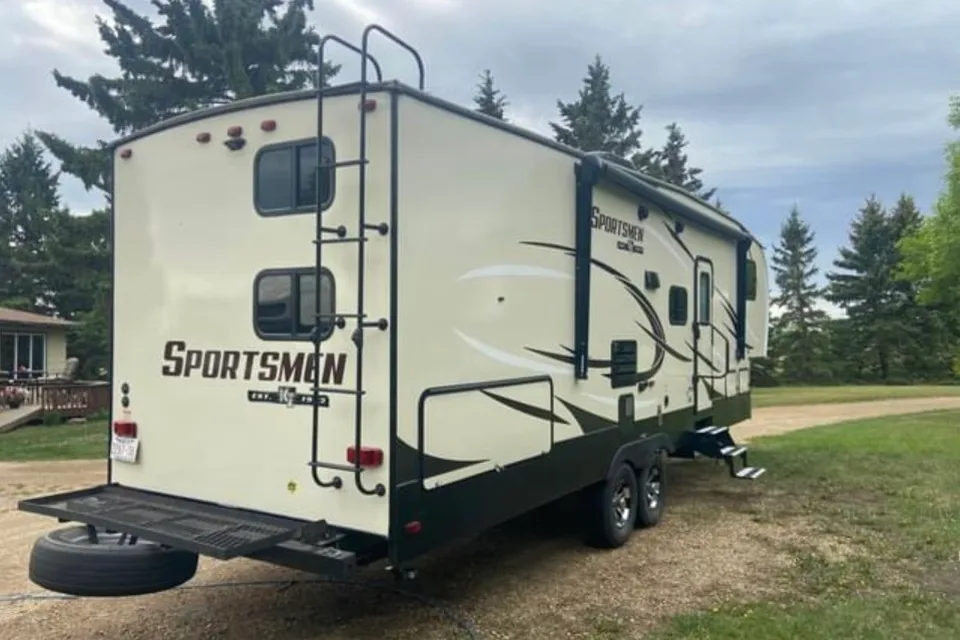Sportsmen 281bhk Fifth Wheel