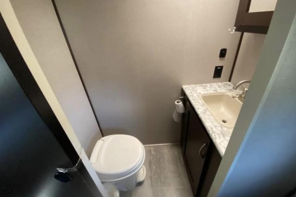 Sportsmen 281bhk Fifth Wheel