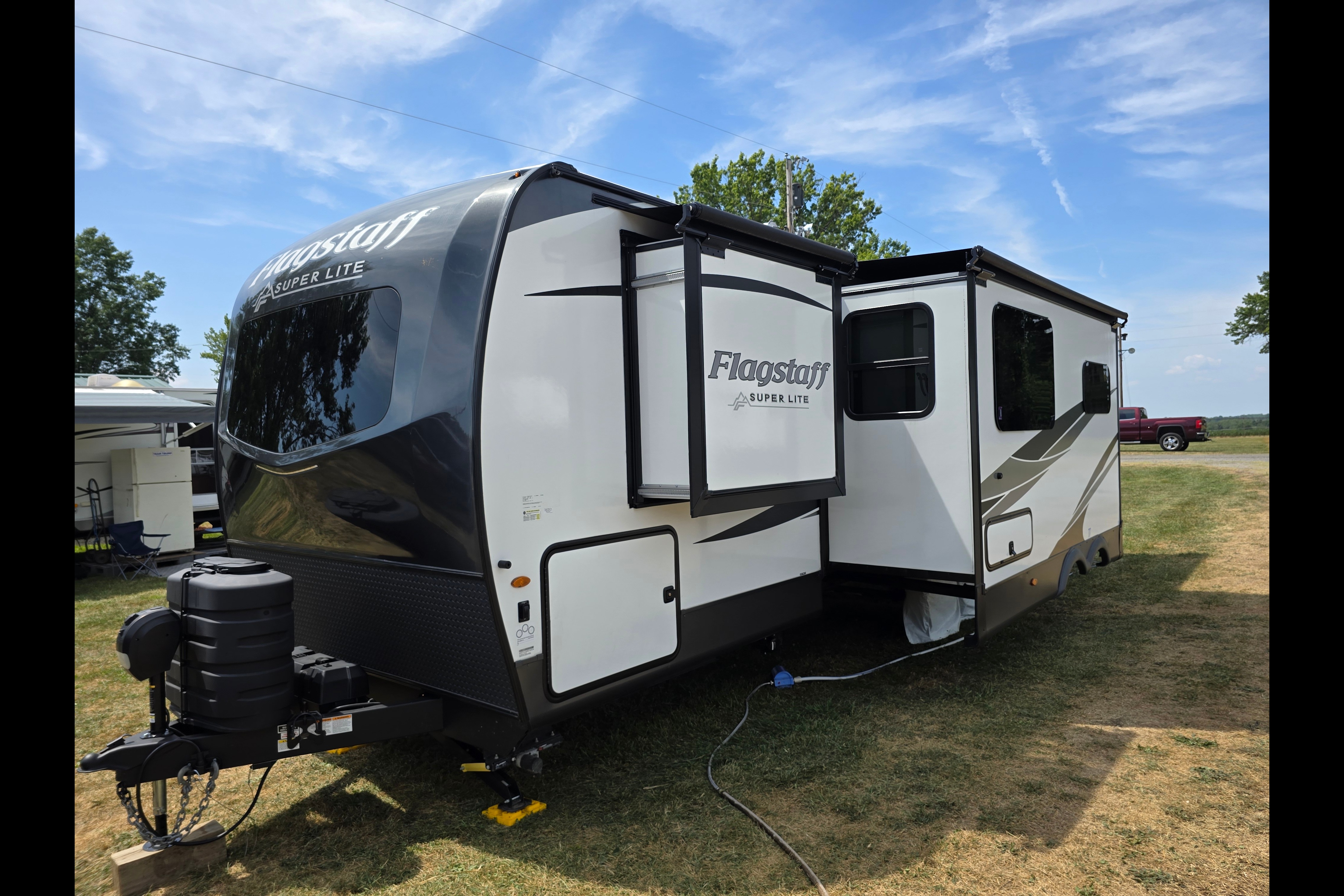 Luxury RV - perfect for equestrians/snowbirds