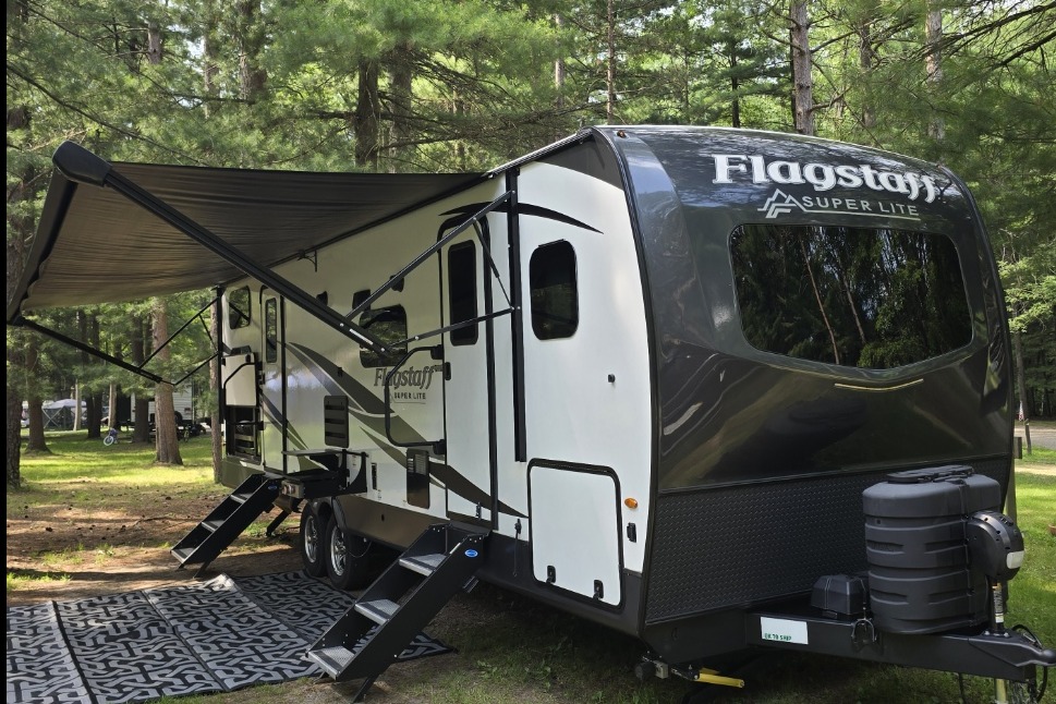 Luxury RV - perfect for equestrians/snowbirds