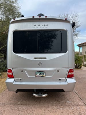 Vincent's Leisure Travel Vans 2019 Class B