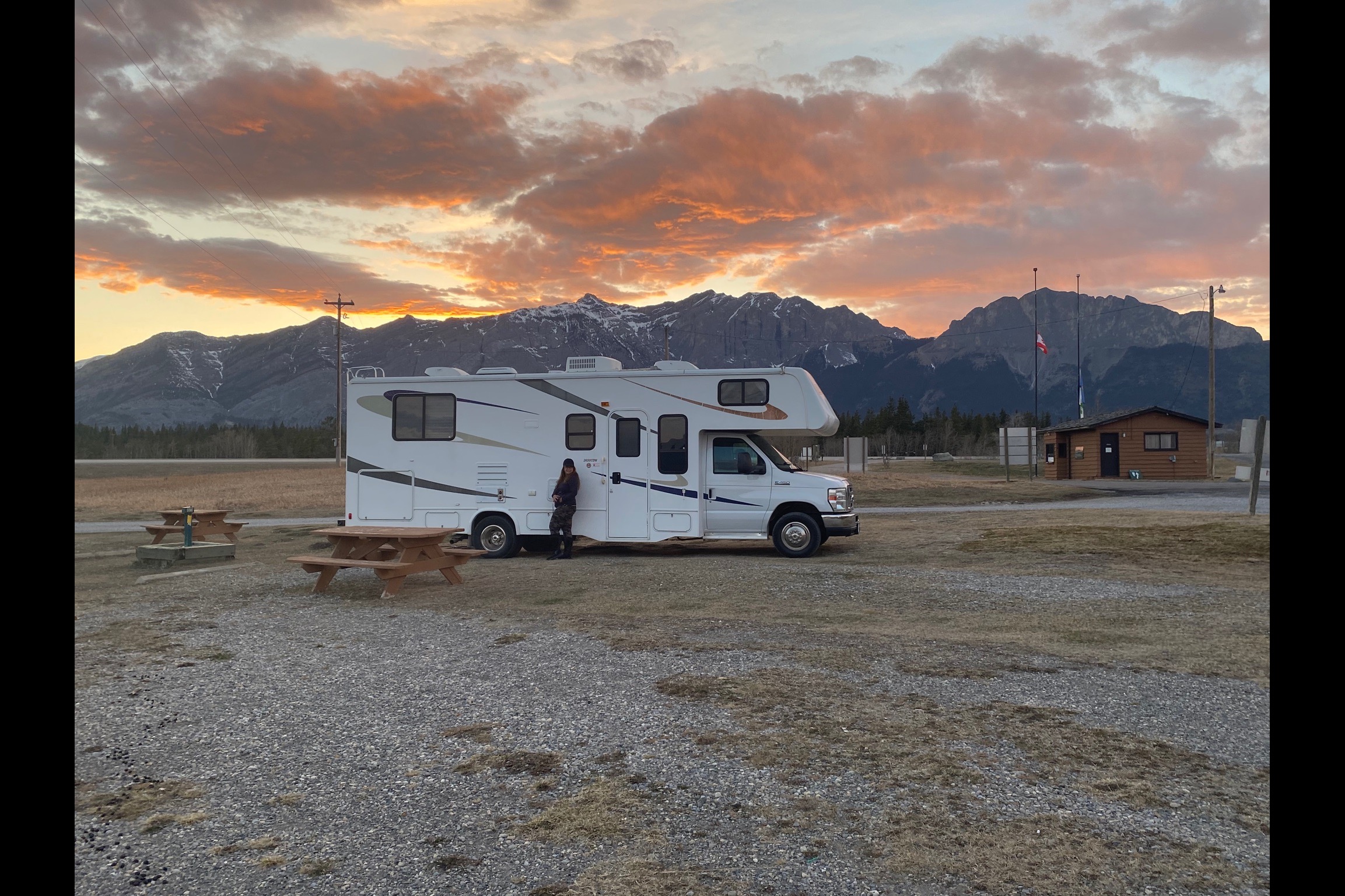 RV Set Up Campsite Stay (No Driving Needed)