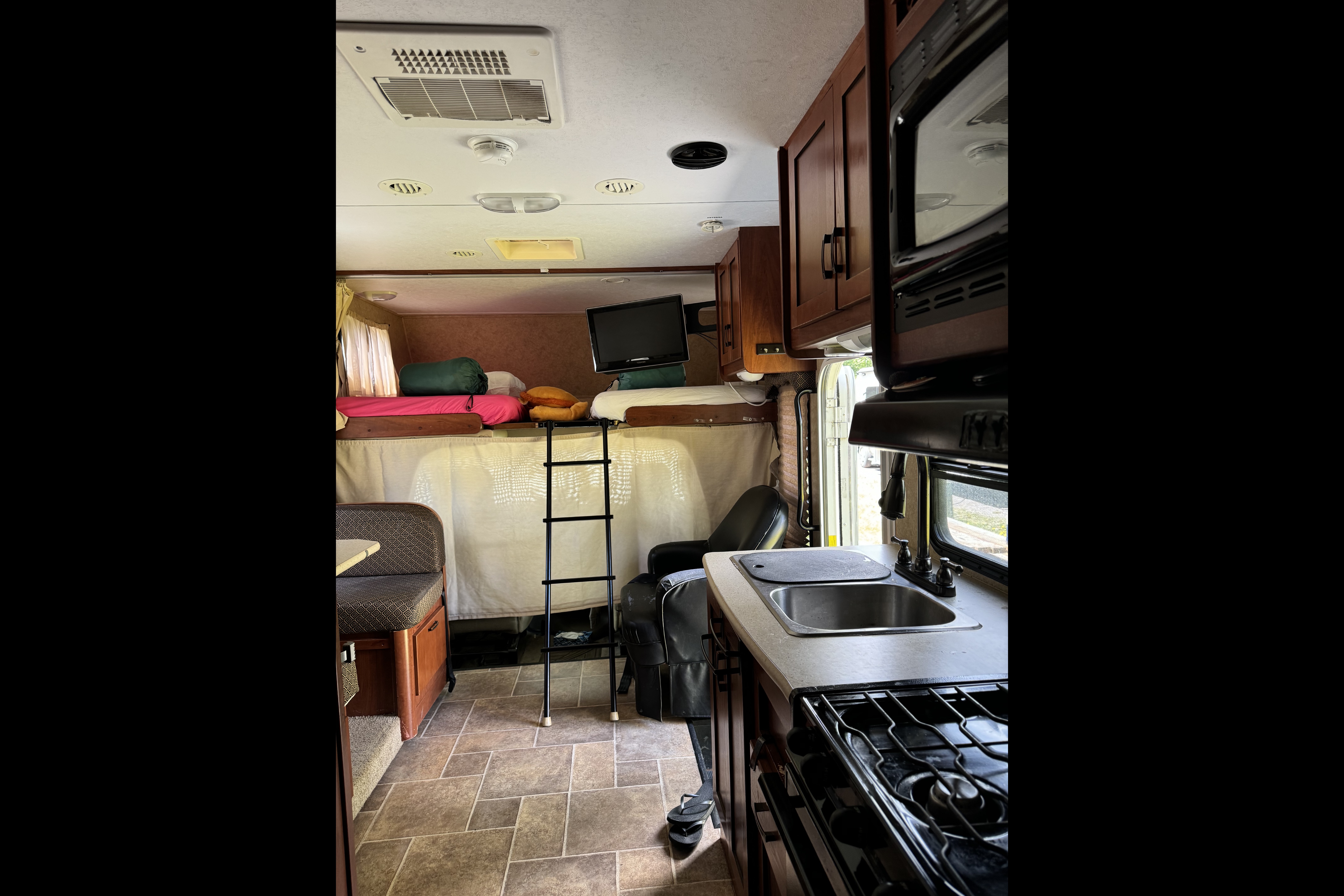 RV Set Up Campsite Stay (No Driving Needed)