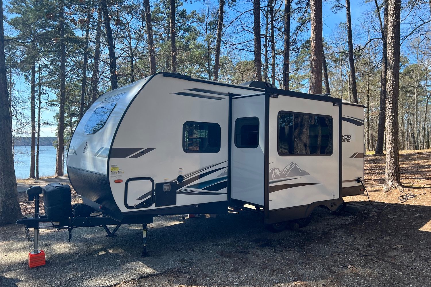 Forest River Surveyor Legend 246BHLE Travel Trailer