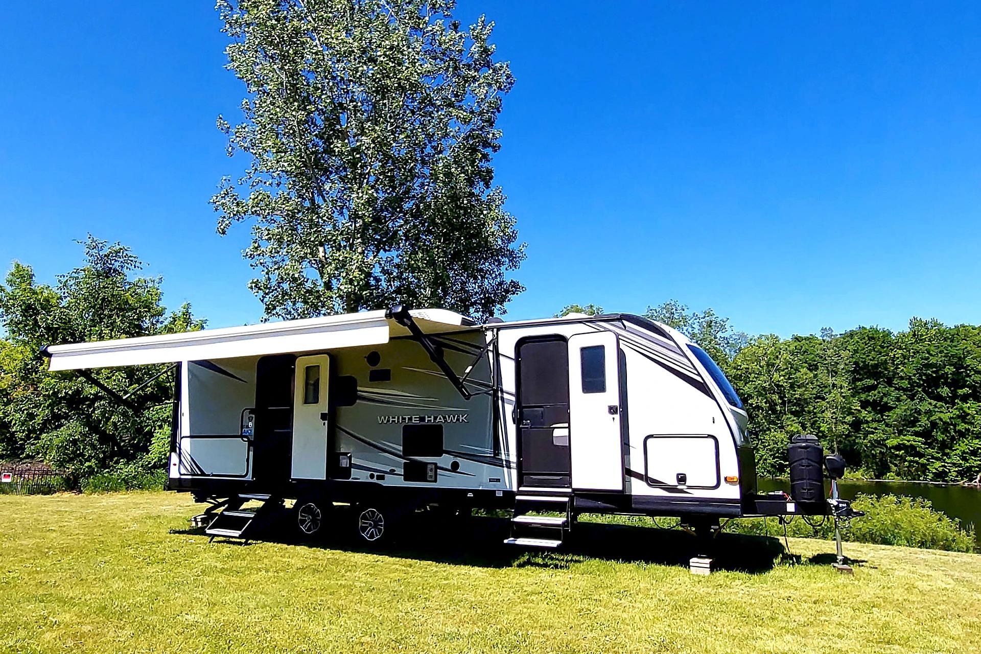 Fireside RV's 2021 Jayco White Hawk 27RB - LMI1125