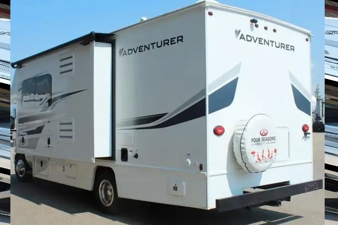 Adventurer 24DS Manufacturing 2020 Class C