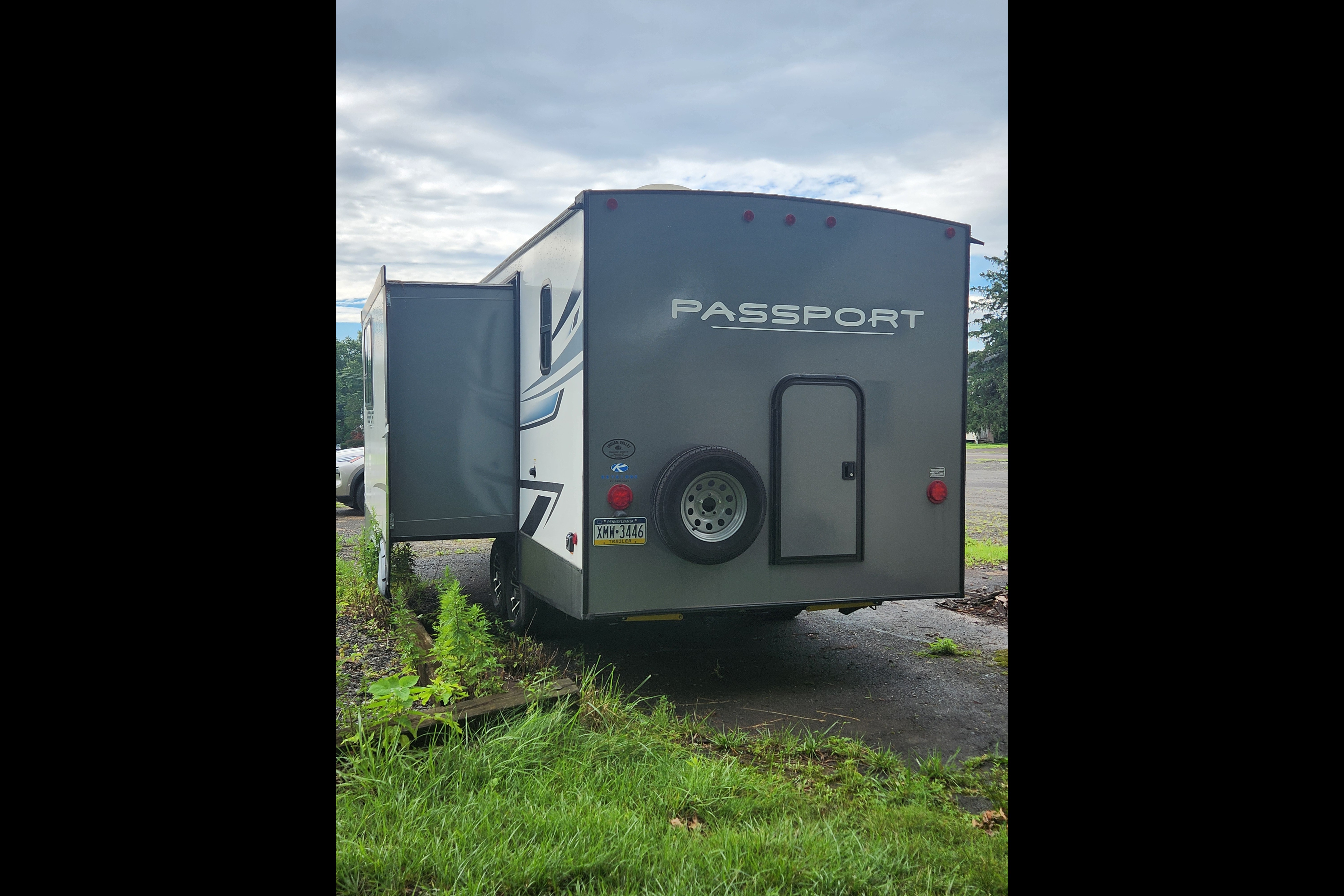 Family Fun Passport 221BH Travel Trailer