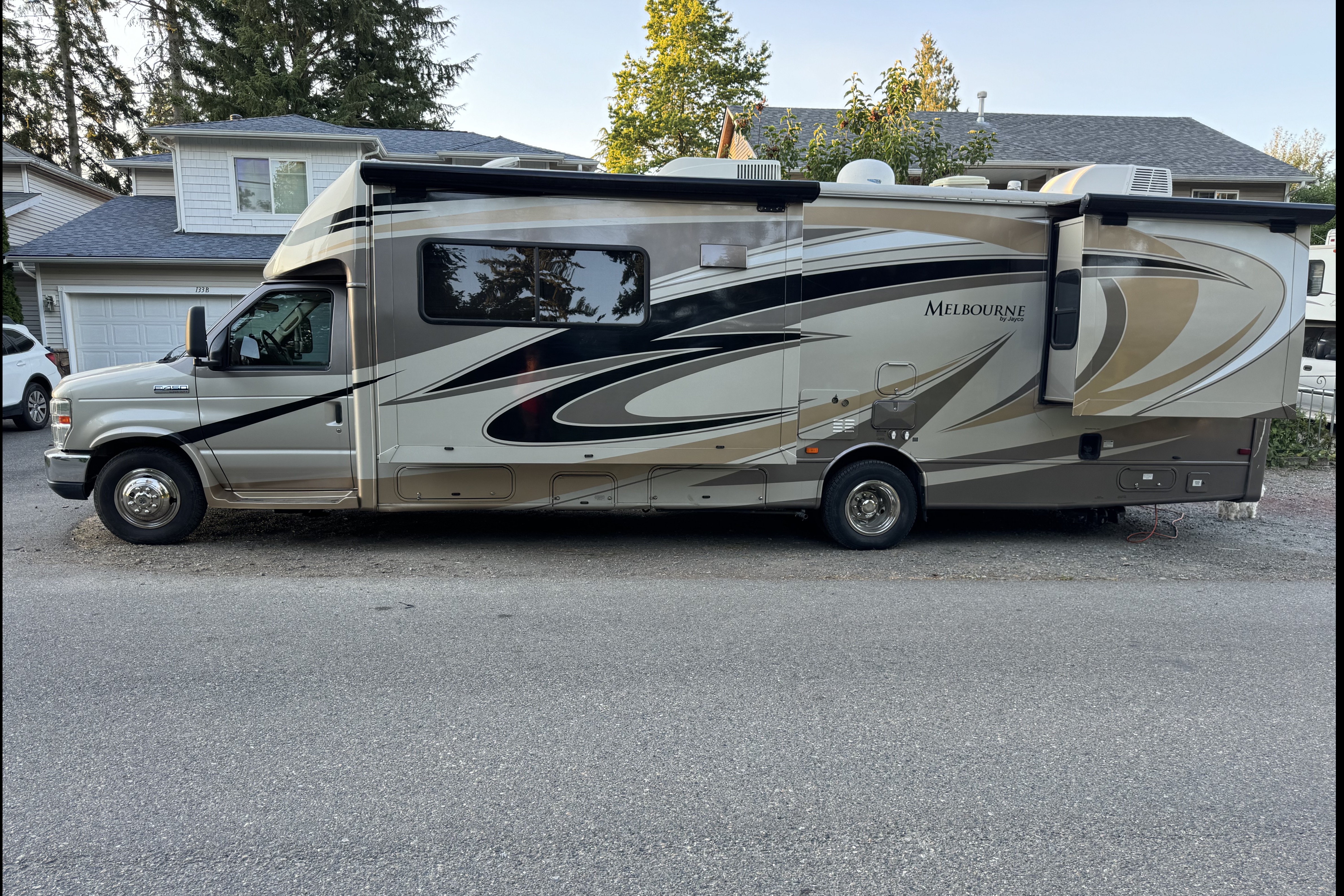 Maryna's Jayco Melbourne Class C