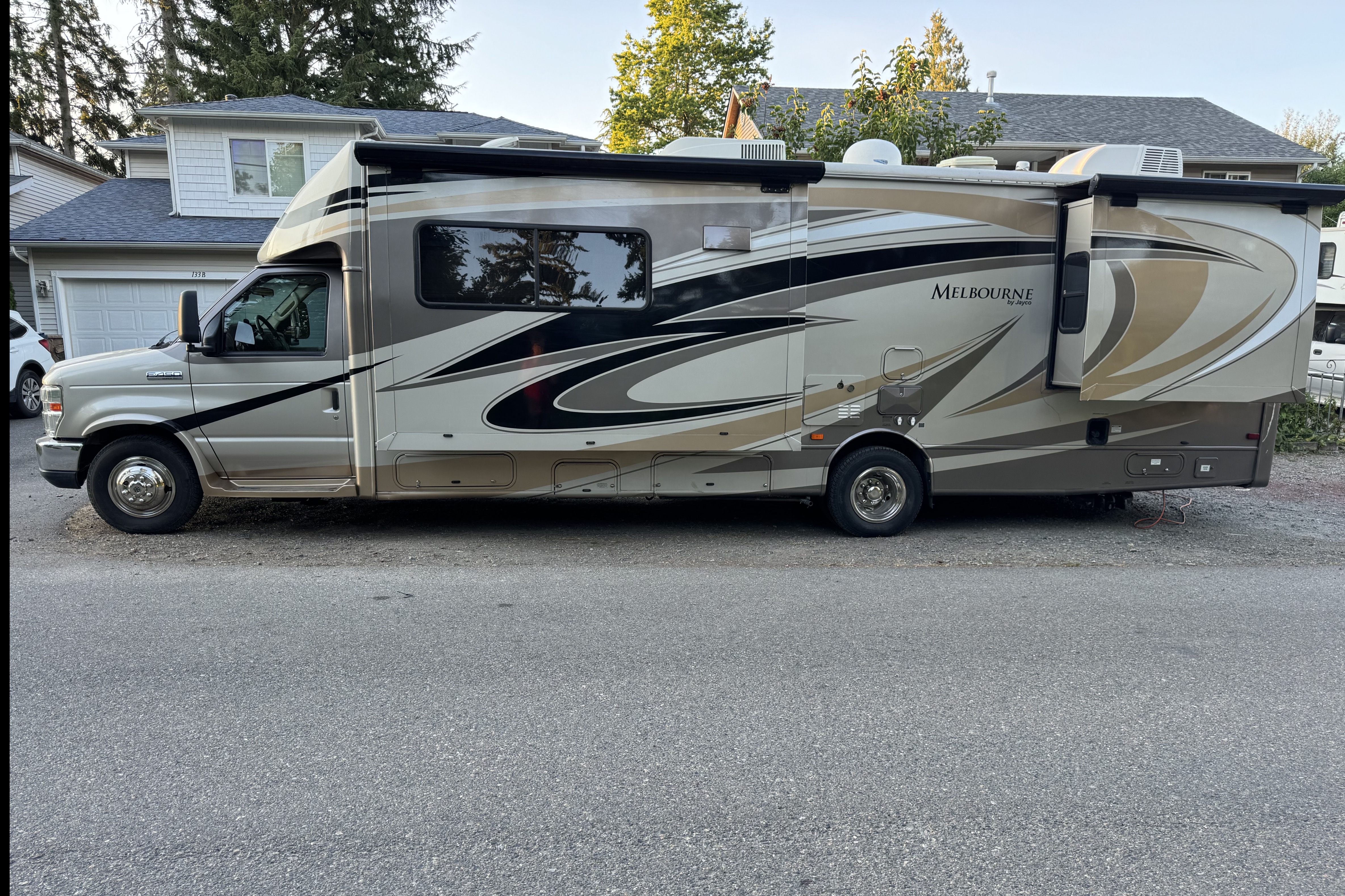 Maryna's Jayco Melbourne Class C