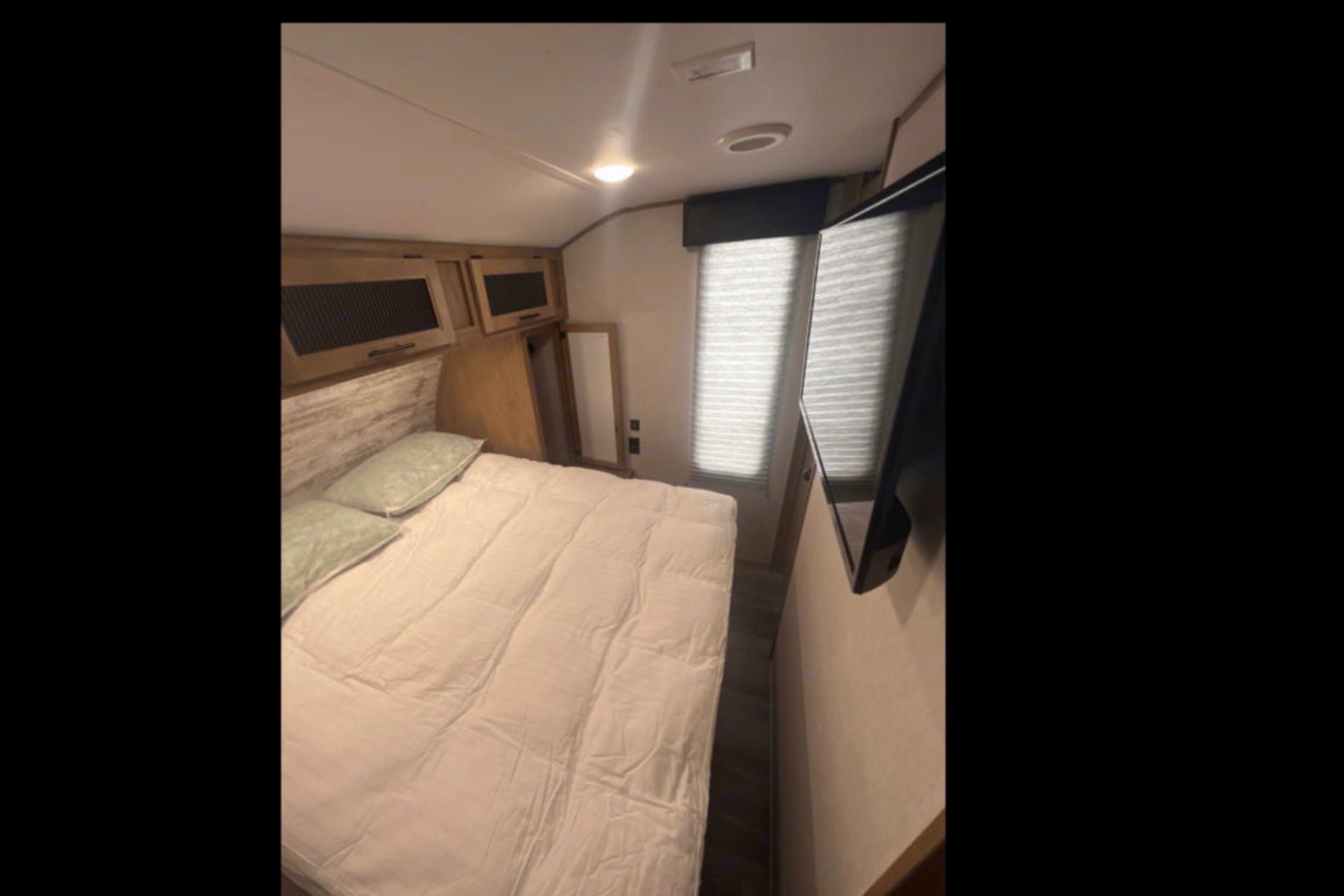 2023 Modern Style Forest River Alpha Wolf Travel Trailer